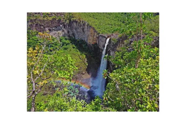 Explore roteiros incríveis e compartilhe suas aventuras para ganhar dinheiro