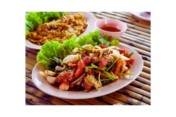 Aprecie a culinária local e sustentável nas suas viagens