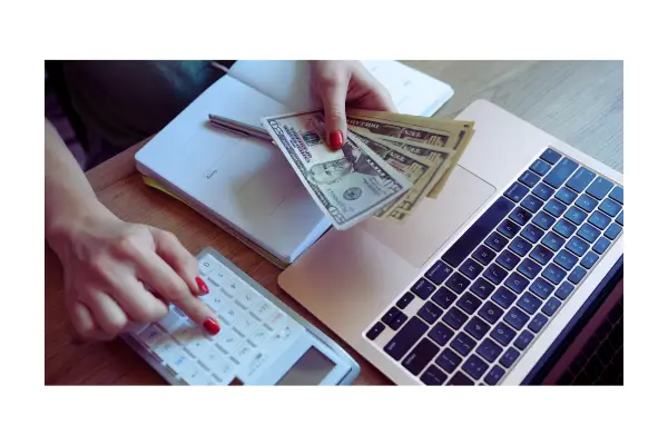 Planejamento financeiro de viagem: etapa essencial para evitar erros financeiros comuns