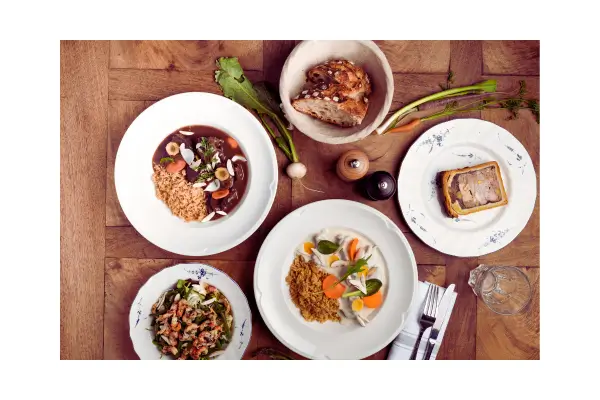 Experiências gastronômicas premium em alto mar