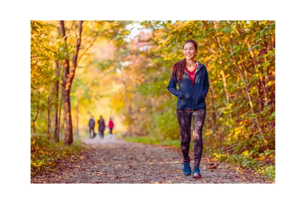 Explore o mundo de forma sustentável: passos leves, impacto positivo