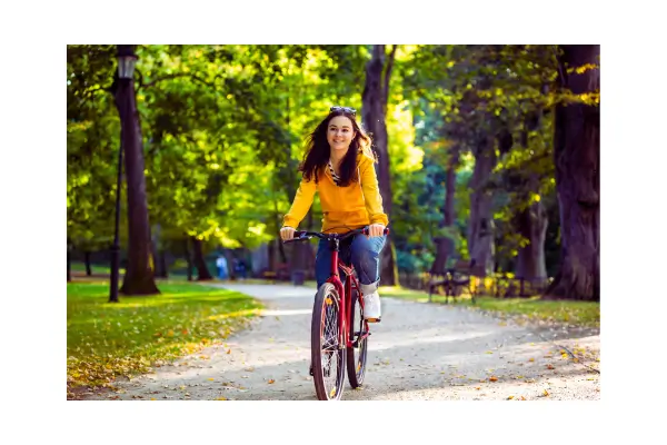 Aproveite os espaços verdes e públicos em Balneário Camboriú para uma vida saudável e econômica
