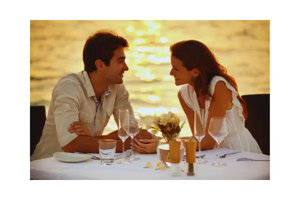 Jantar romântico de casal em viagem com pacote exclusivo com desconto