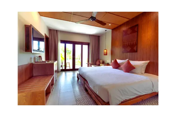 Rooftop de hotel em Copacabana com piscina e vista para o mar