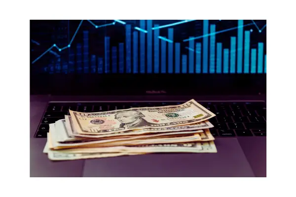 Gráfico ilustrando variação do dólar e impacto na viagem internacional